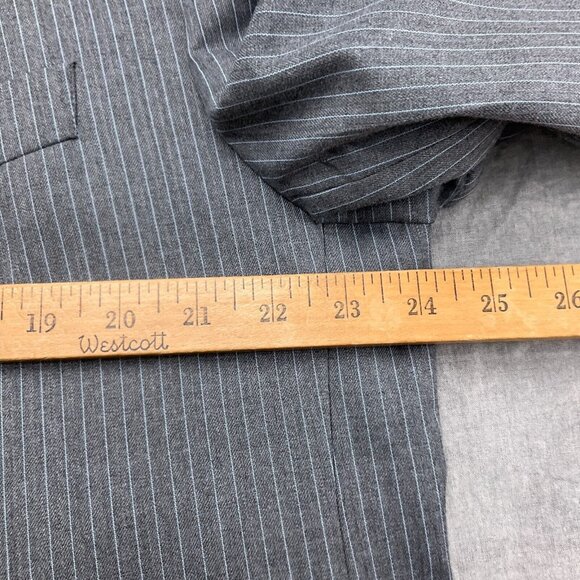 Bill Blass Blazer Men 48R Gray Pinstripe‎ Karako Classic Career Jacket Polyester - Picture 5 of 13